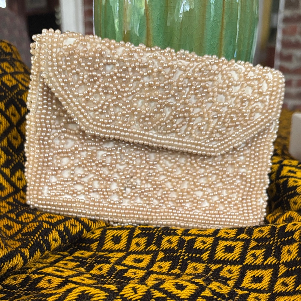 Elegant Pearl Beaded Clutch